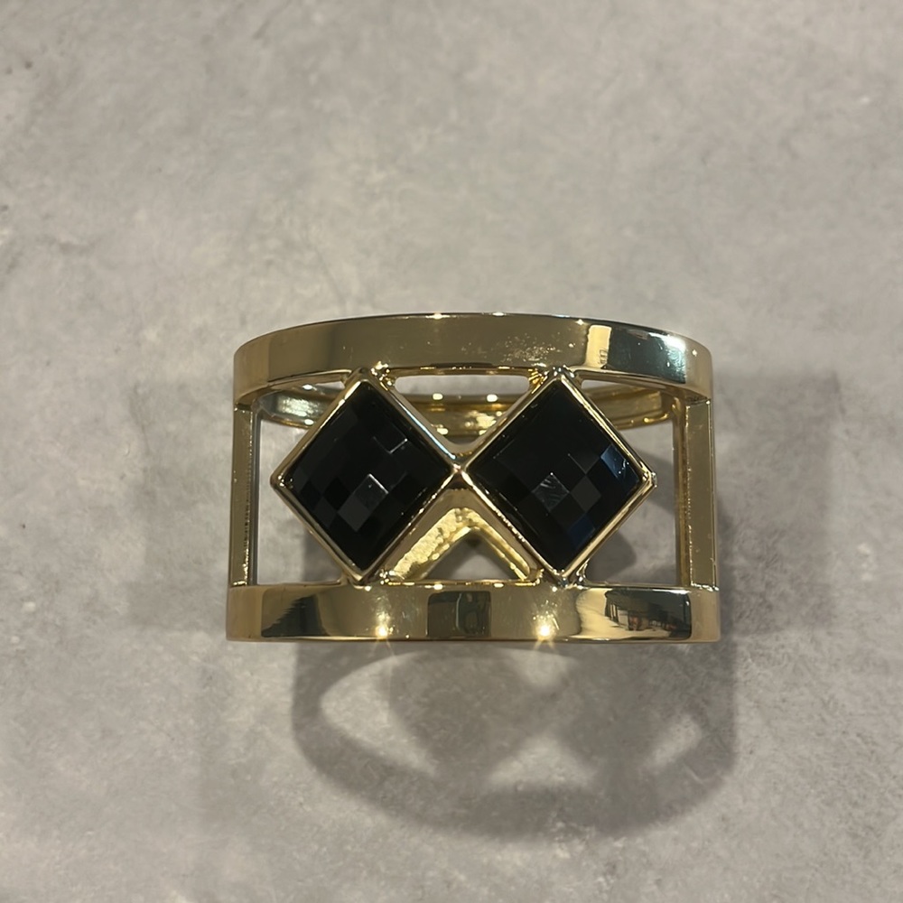 Bangle - Picture 2 of 6